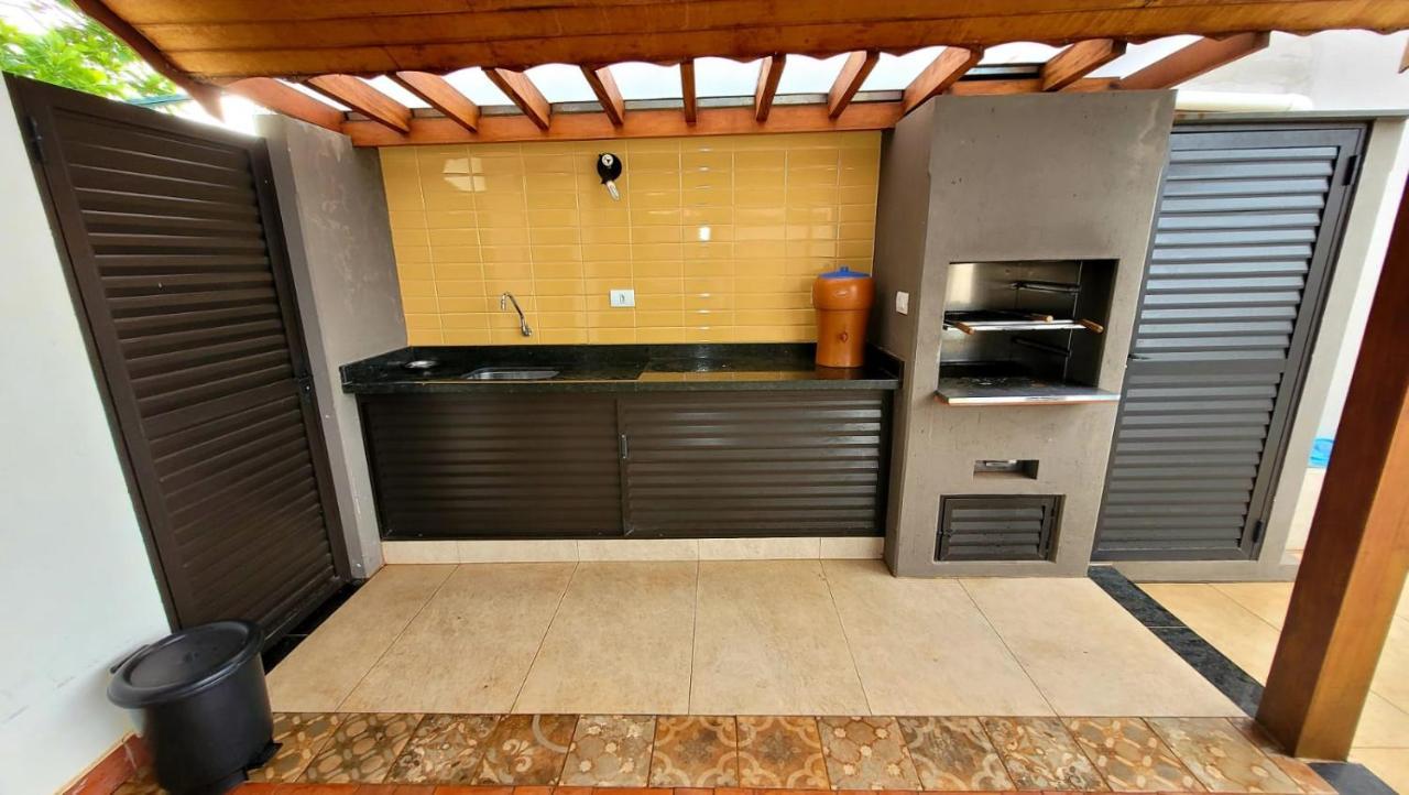 Casa Em Brotas Com Piscina E Churrasqueira Екстер'єр фото